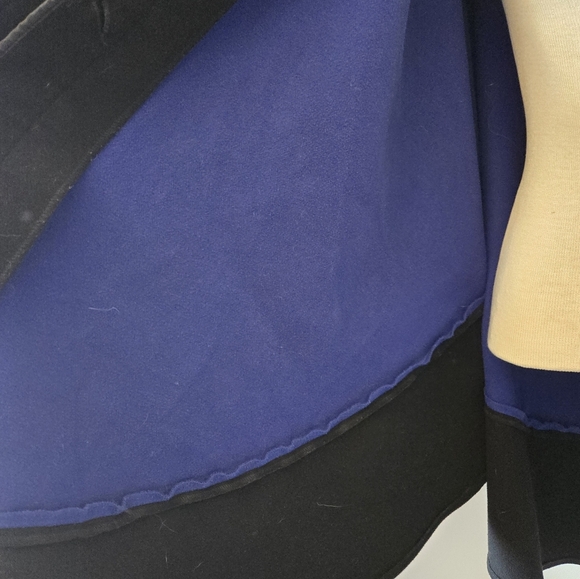 Marcona Electric Blue and Black Women's Sweater Cape With Sleeves. Size X/1X - Picture 9 of 14